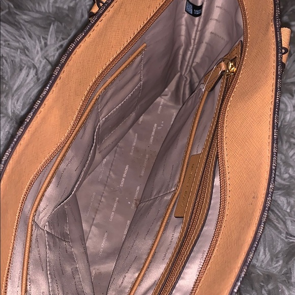 Michael Kors bag - Picture 4 of 5